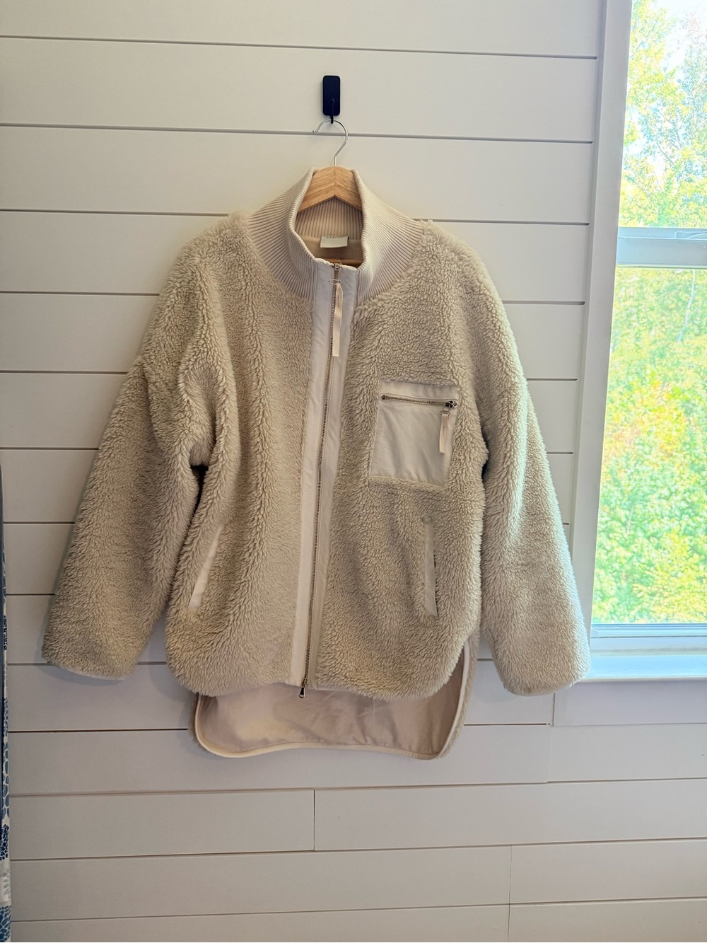 Varley Cream Sherpa Fleece Jacket Size M Oversized